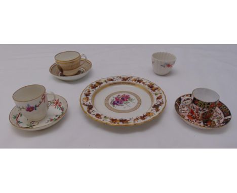 A quantity of porcelain to include Derby cups, saucers and plates (8)