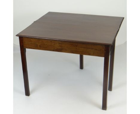 ANTIQUE MAHOGANY FOLD-OVER CARD TABLE, 91cms wide