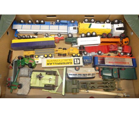 A quantity of mixed diecast to include Corgi Toys Euclid bulldozer, Corgi Toys Express Service articulated tractor unit and t