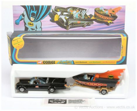 Corgi GS3 "Batman" Gift Set to include Batmobile - black, chrome hubs, tow hook, with "Batman and Robin" figures (please note