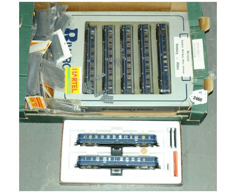 HO Gauge Scale Liliput 12503 DB blue/black Class VT25 Diesel Railcar &amp; VS145 Non-powered Trailer - Excellent to Excellent