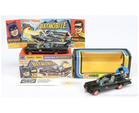 CORGI TOYS Batman Classic TV BATMOBILE Diecast Car & Repro CORGI 267 Box &  Stand