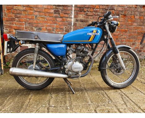 1977 Honda CB125J, 124 cc. Registration number UDC 612S. Frame number CB125J 1031567. Engine number CB125JE 105598. The Honda