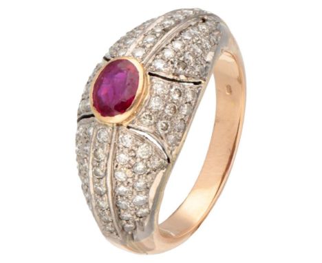 Hallmarks: 750. Set with 86 brilliant cut diamonds of approx. 0.84 ct. in total (VS / H-J) and an oval faceted ruby. In good 