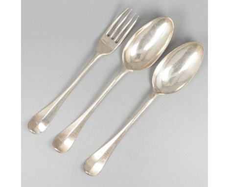 Consisting of 2 dinner spoons and 1 dinner fork. ''Amsterdams Lof''. Netherlands, Amsterdam, Johannes Schiotling, 1771, hallm