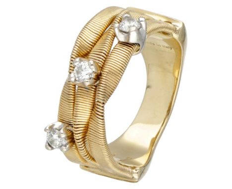 Hallmarks: Marco Bicego, 750, Made in Italy. Maker's mark: 2515 VI, Vicenza, Italy. Set with 3 brilliant cut diamonds of appr