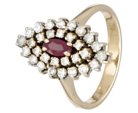 Hallmarks: 585. Set with 24 single cut diamonds and 6 brilliant cut diamonds of all approx. 0.96 ct. in total (SI / H-J) and 