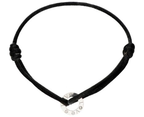 Hallmarks: Cartier, 750, ©, St. Bernard dog head + B, international convention hallmark 750. Serial number: PP7782. Maker's m