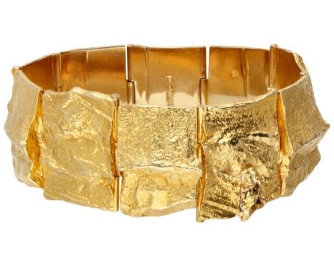 Hallmarks: trident (for Lapponia), 750, Finland, BW. In good condition, some small dents on the inside of the bracelet, small
