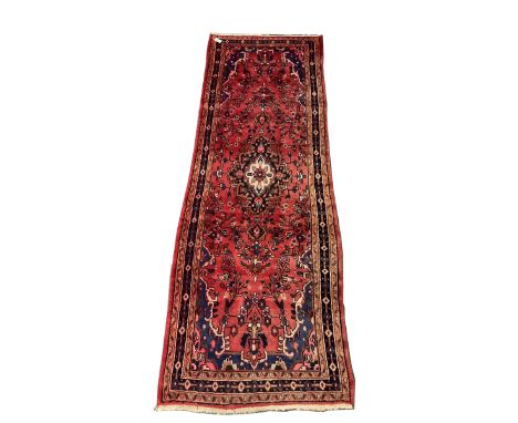 Persian red ground runner, central medallion, floral field, repeating boarder Dimensions: Length/Width:&nbsp;294cm&nbsp; Dept