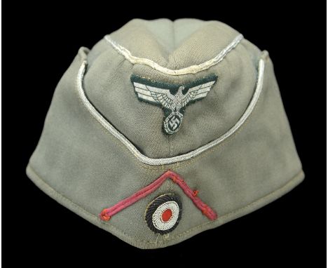 A German Second World War General Staff or Veterinary Officers Overseas Cap. A size 57 officers overseas cap with the waffenf