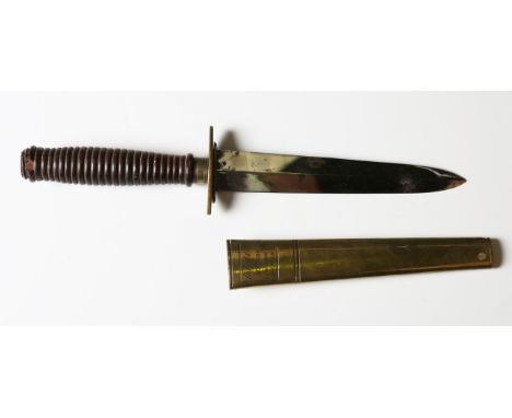 A late 19th century Irish dagger by Read &amp; Co, 4 Parliament St, Dublin, with double-edged blade, blade length 12.5cm, ova