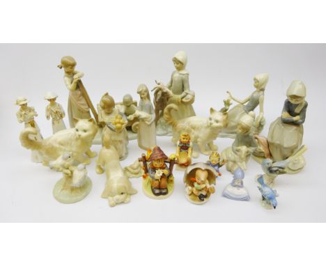 Eight Lladro figures, three Hummel figures &amp; other decorative ceramics 