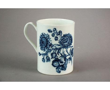 A Caughley blue and white porcelain mug, circa 1785-90, transfer-printed in underglaze blue with the Natural Sprays pattern, 