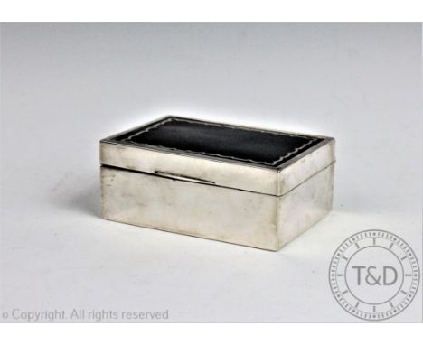 A George V silver and tortoiseshell cigarette box, Birmingham 1918, (marks rubbed), 12.75cm wide CONDITION REPORT: PLEASE NOT