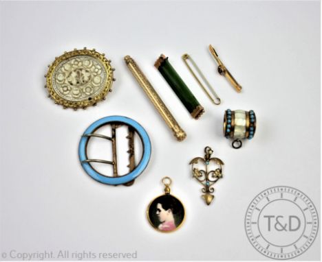A collection of Victorian and later jewellery, to include; a mother of pearl and yellow metal oval brooch, a turquoise and se