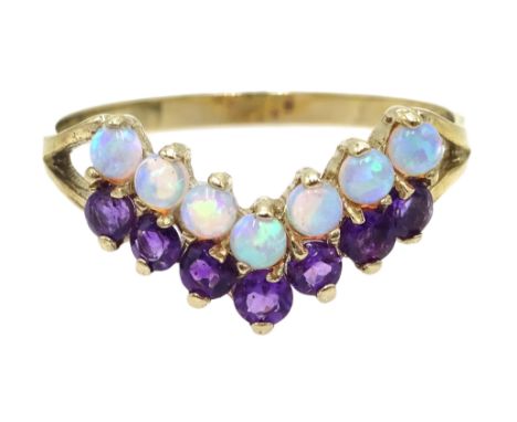 9ct gold opal and amethyst wishbone ring, hallmarked Condition Report Approx 1.5gm, size O-PClick here for further images, co