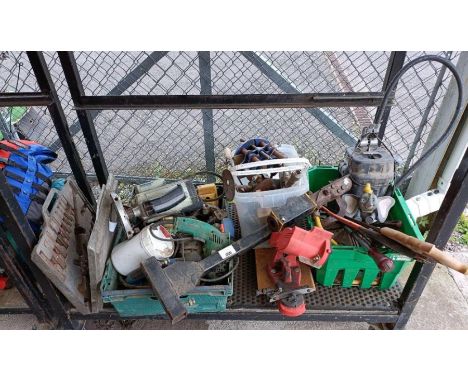 Electric hand tools, a vice, tow hitch &amp; other items