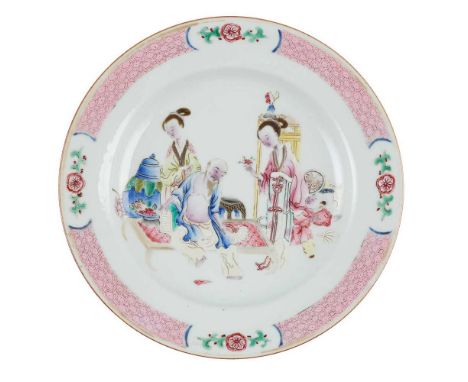 FAMILLE ROSE 'FIGURAL' PLATE 粉彩人物故事紋盤 thinly potted, painted to the central medallion with a bearded male figure sitting on a