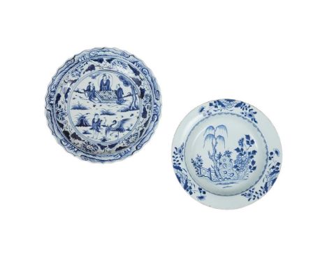 TWO LARGE BLUE AND WHITE WARES QING DYNASTY AND LATER  清康熙 青花花卉樹石紋盆 及 清或以後 青花高士弈棋圖大盤 one basin dated to the Kangxi period, Qi