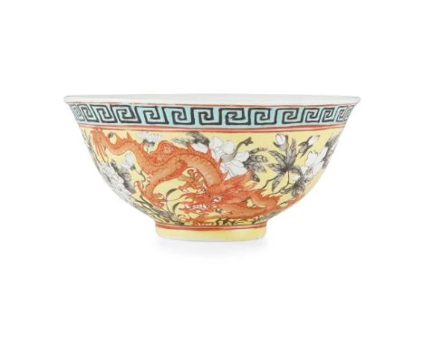 GRISAILLE-DECORATED YELLOW-GROUND 'DRAGON' BOWL QIANLONG MARK BUT 19TH-20TH CENTURY 十九至二十世紀 乾隆款 黃地墨彩穿花龍紋碗supported on a short