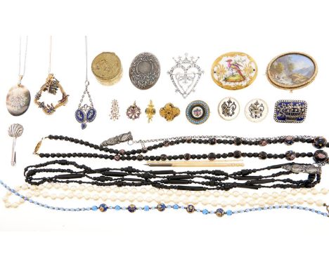 Miscellaneous Victorian later costume jewellery, to include a Scottish Luckenbooth brooch, marcasite silver and blue enamel b