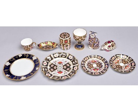 A group of Royal Crown Derby Imari and Old Derby Witches Japan pattern tea and ornamental ware, 1970's and later, to include 