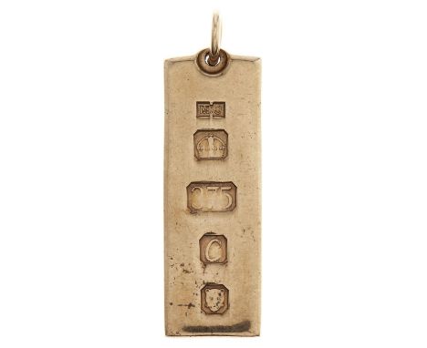 A 9ct gold ingot pendant, London 1977, 30.1g Light wear