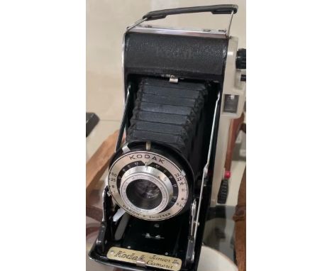 A Kodak Junior II camera, cased