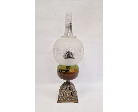 Victorian brass oil lamp with green glass well, on base featuring daffodil, with frosted glass shade and clear chimney (56 cm