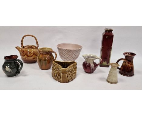 Van der Straeten pottery bowl with chevron sgraffito decoration, dated 1978 (the pottery started in Linton, Cambridgeshire in