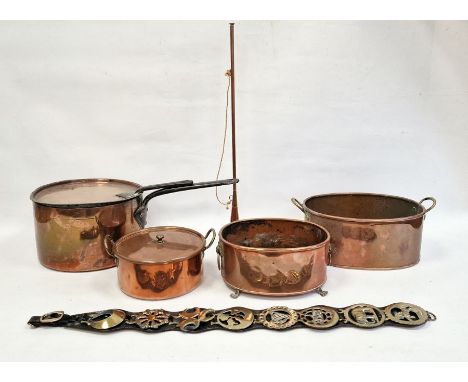 Metalwares to include copper saucepan, horn, etc (1 shelf)