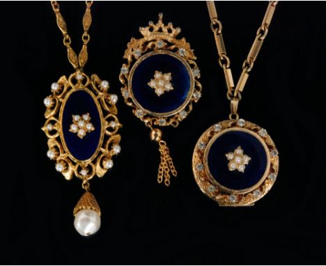 A suite of 1960s Victorian revival gold plated jewellery from the 'cloisonette' range by Florenza, New York to include a circ