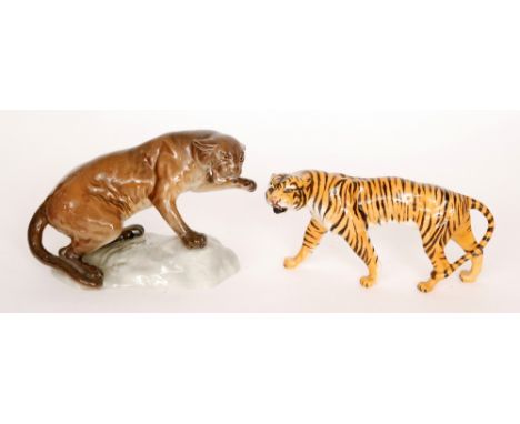 A Beswick Tigress model 1486 together with a Puma on Rock model 1823, circle mark (2)