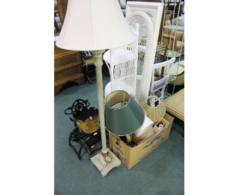 Reeded metal standard lamp, six reading lamps (7)