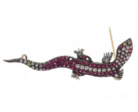 Buttons 8 K gold and silver in lizard-shaped with cutting diamonds Whit Whit (16 facets) and rubies. Gr 8