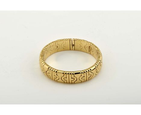 A&nbsp;BULGARI&nbsp;bracelet, 750/1000 gold, Parentesi model, Italian, 20th/21st C., original case, marked , Alexandria mark 