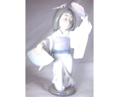 LLADRO LADY. Lladro Japanese lady, H: 20 cm