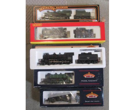 Five locomotives by Hornby and Bachmann comprising B.R. Standard Class 4, B.R. Q1, N.E. B1, B.R. (NE) J39, B.R. black B1, all