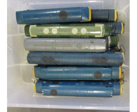 Twelve playworn diesel locomotives by Lima and Hornby including Class 40, Hymek and Deltic, F-P (Est. plus 21% premium inc. V