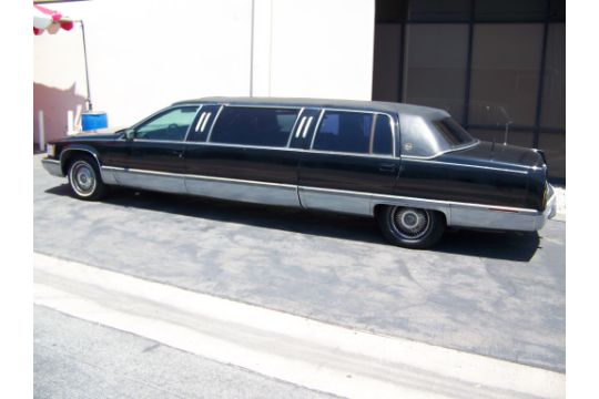 1995 cadillac fleetwood factory stretch limousine clear title 1995 cadillac limousine made from t 1995 cadillac fleetwood factory stretch