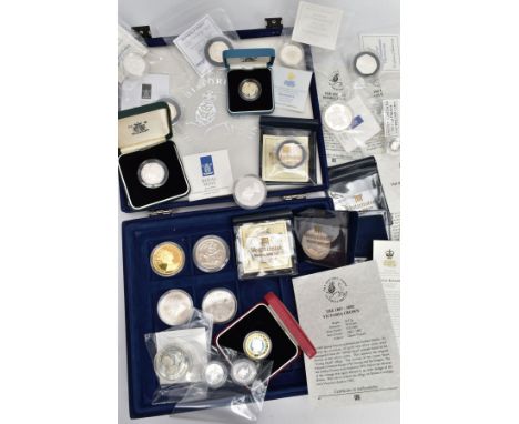 A BOX AND CASE OF MAINLY SILVER PROOF UNITED KINGDOM COINAGE, to include a cased second world war two pounds silver proof Dov