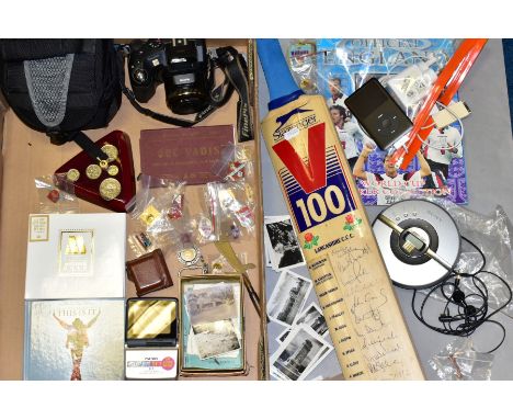 A BOX OF SPORTING MEMORABLIA, TECHNOLOGY, COLLECTABLES, etc including a Slazenger V100 cricket bat autographed by members of 