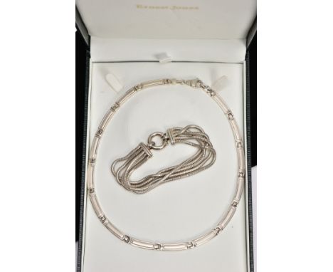 A SILVER ARTICULATED NECKLACE AND A BRACELET, the silver articulated necklace, curved links, fitted with a lobster claw clasp