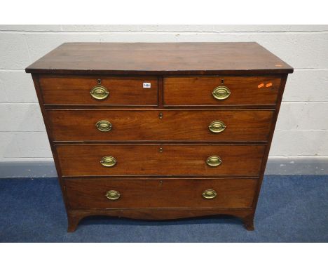 A GEORGIAN MAHOGANY CHEST OF TWO SHORT OVER THREE LONG GRADUATED DRAWERS, brass drop handles, on splayed bracket feet, width 