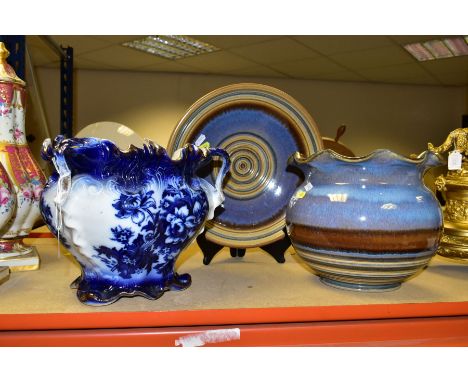 A MODERN DENBY CRYSTALLINE GLAZED JARDINIERE WITH MATCHING CHARGER AND VINTAGE JARDINIERE, vintage flow blue jardiniere with 