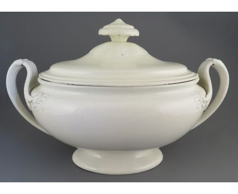 An eighteenth century Wedgwood creamware two-handle soup tureen and associated lid, c. 1770-80. Marked to the underside. 32 c