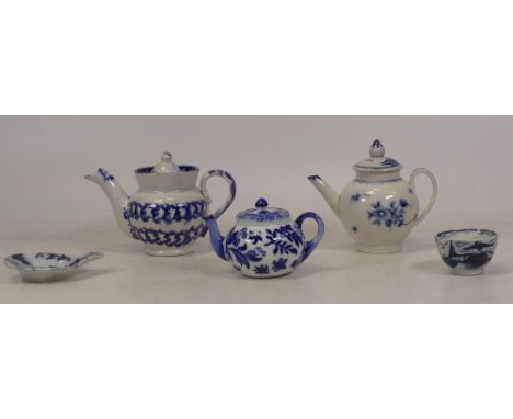 Five 18th / 19th Century Blue &amp; White Miniatures including Royal Worcester Type Teapot and miniature tea bowl, Spongeware