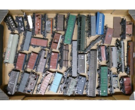 Selection of Hornby and Lima OO Gauge Freight Carriages to include 'Michelin' Van and 'Ocean' Coal Wagon amongst others. Unch