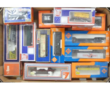Selection of Boxed Jouef, Roco International, Rivarossi and Lima HO and OO Gauge Freight Carriages. Untested and in various c